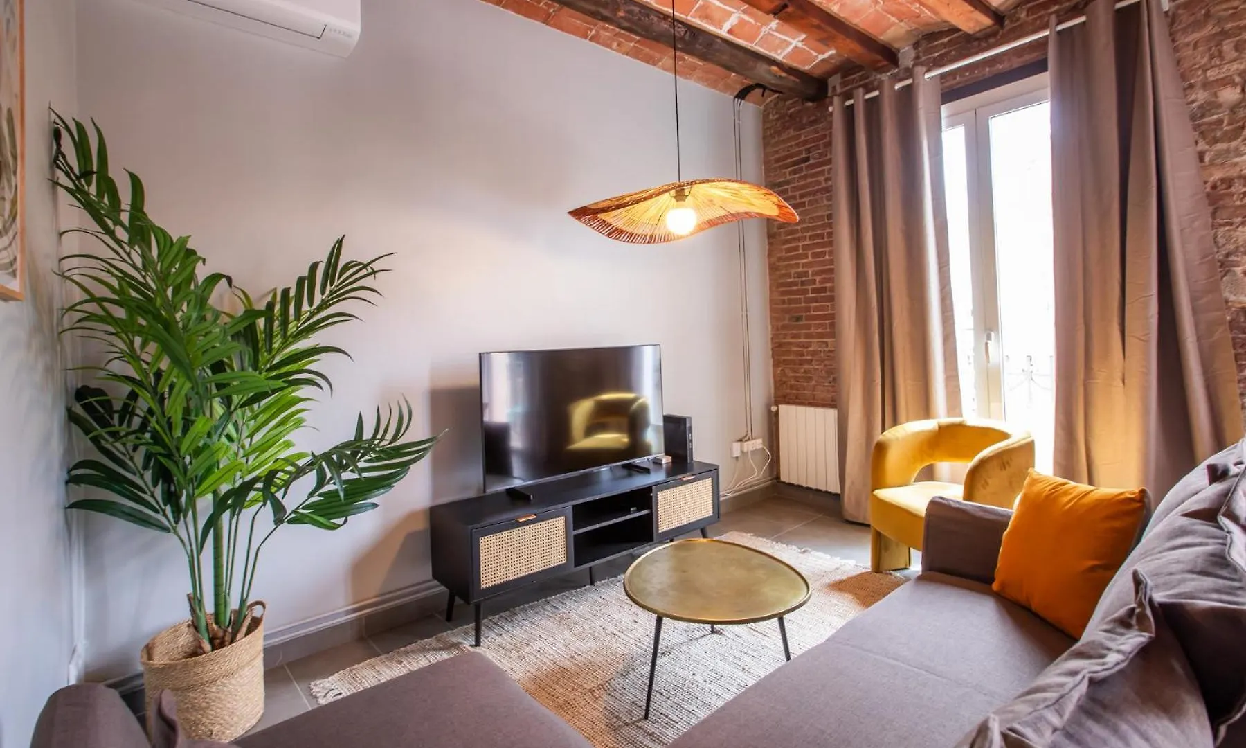 43Mal1000-Nice&Bright 2Br Flat Next To Sagrada Familia Barcelona